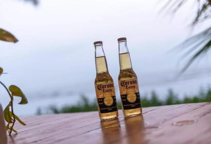 Hôtel Amadi Beach Front Resort