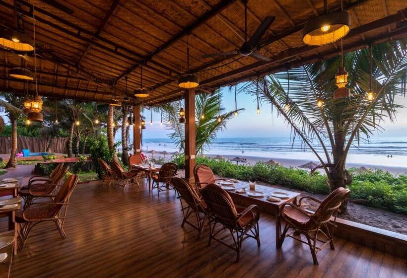 בית מלון כפרי Amadi Beach Front Resort