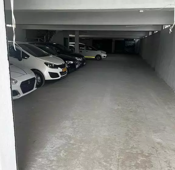 Hotelli Coral Residency