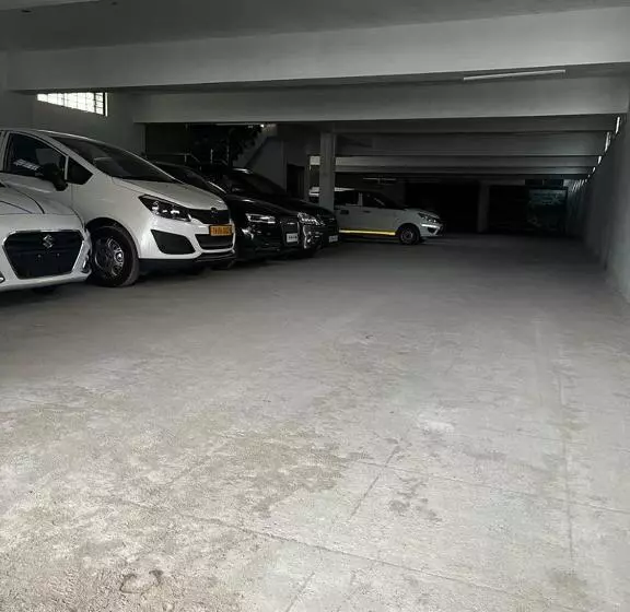 Hotelli Coral Residency