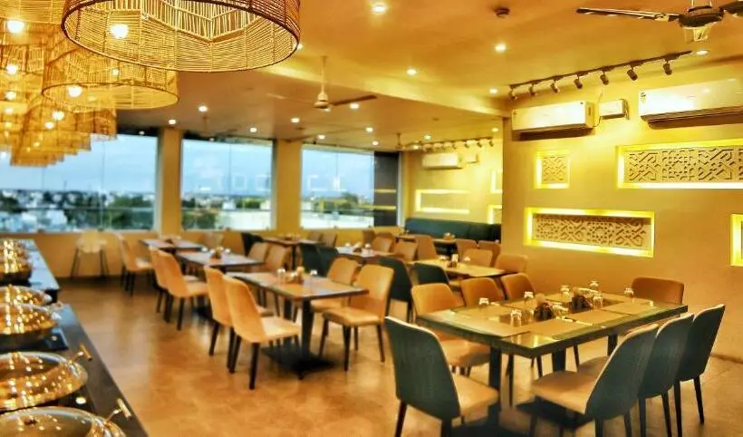 Hotelli Coral Residency