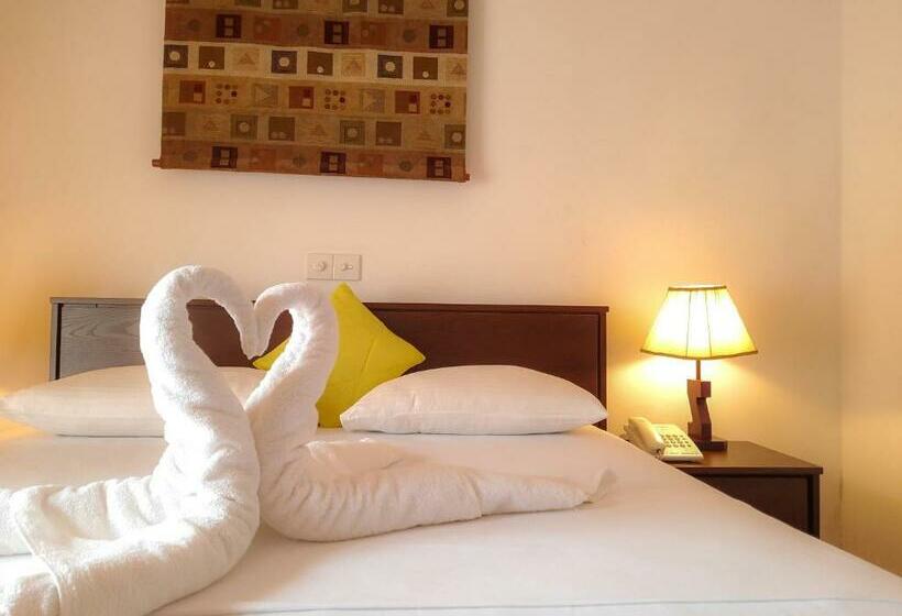 Bentota Hotel Sunset Araliya & Water Sports