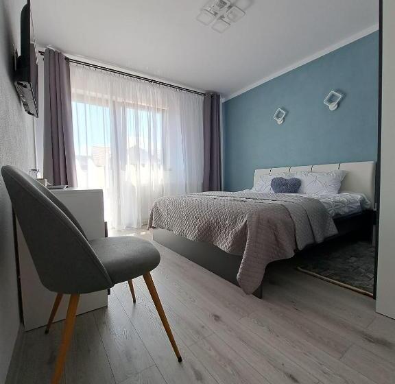 Пансион Five House