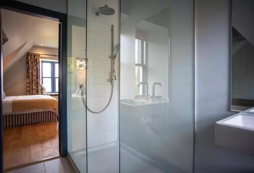 Majatalo The Albannach