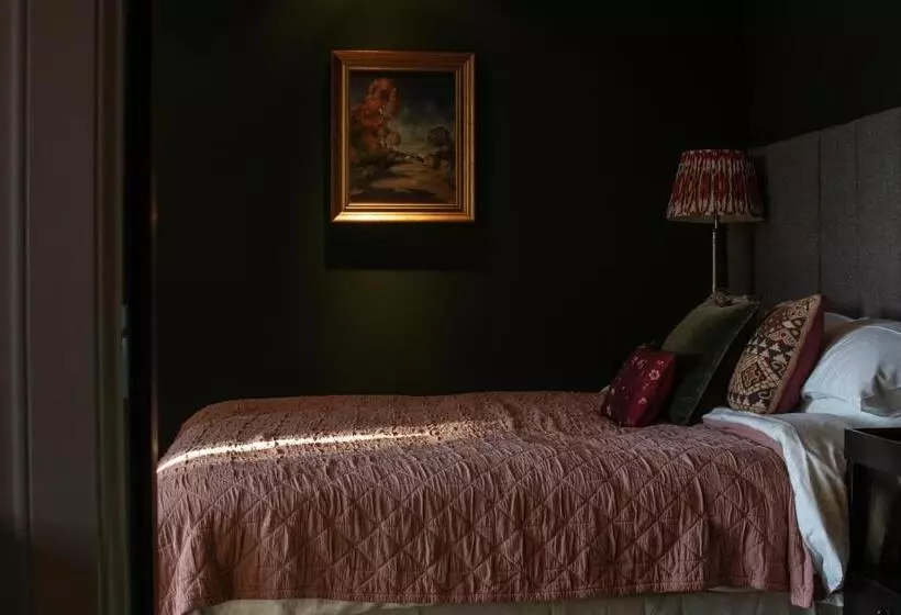 Majatalo The Albannach