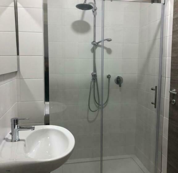 پانسیون White