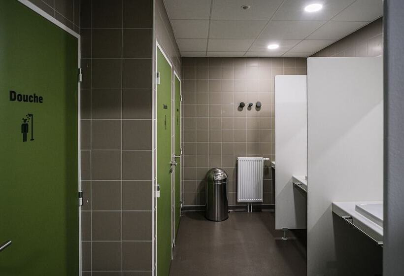 호스텔 Auberge De Jeunesse Hi Clermont Ferrand