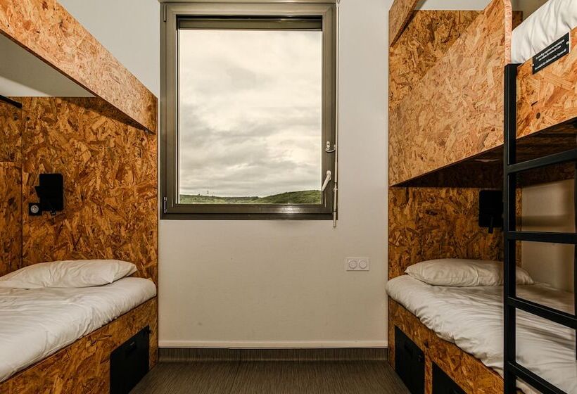 호스텔 Auberge De Jeunesse Hi Clermont Ferrand