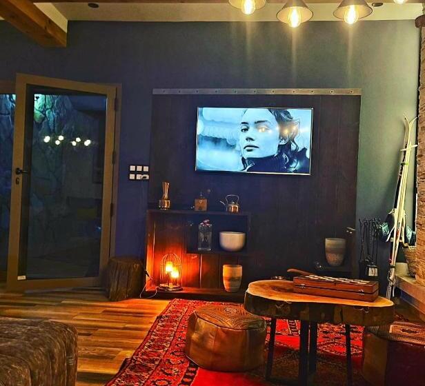 هاستل Maurice Bonjean