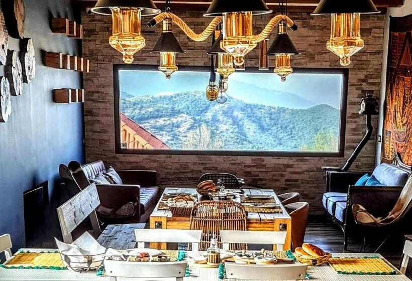 هاستل Maurice Bonjean