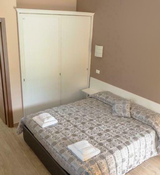 Bed and Breakfast Agriturismo La Follonella