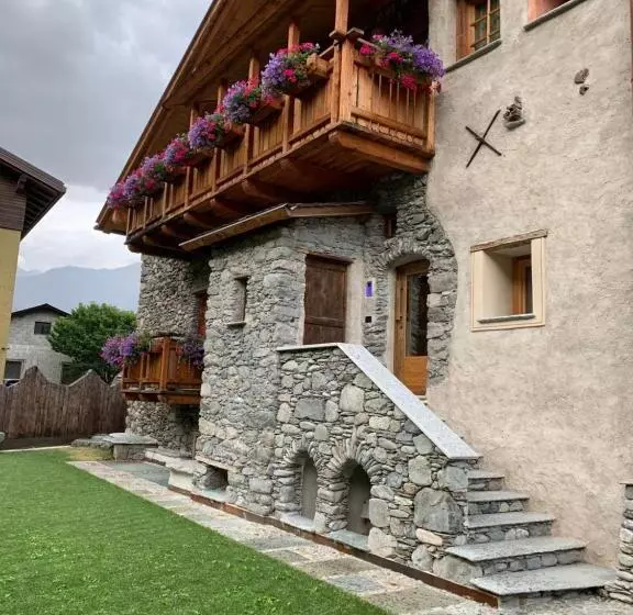 Aamiaismajoitus (B&B) Al Bait Da Lucia Bormio