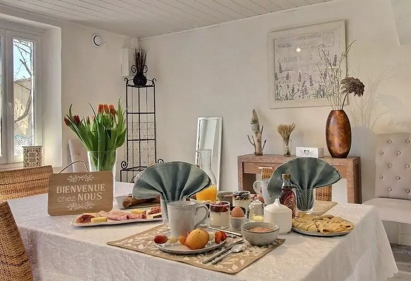 Aamiaismajoitus (B&B) Le Mas Cothy En Provence