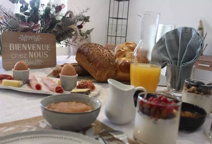 Aamiaismajoitus (B&B) Le Mas Cothy En Provence