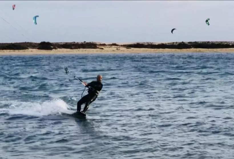 ベッドアンドブレックファースト Villa Vista Mar Piscina Suites