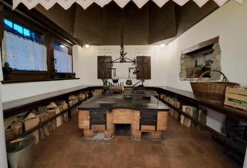 فندق Albergo Martina