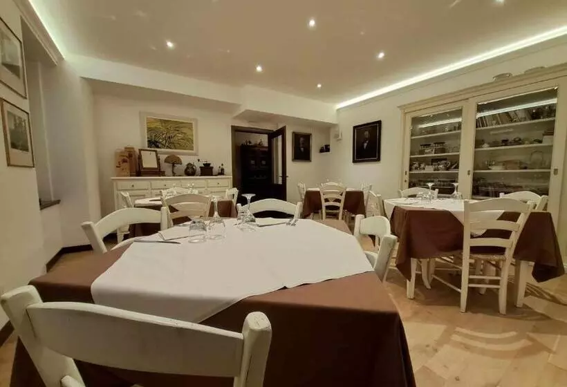 Hotelli Albergo Martina