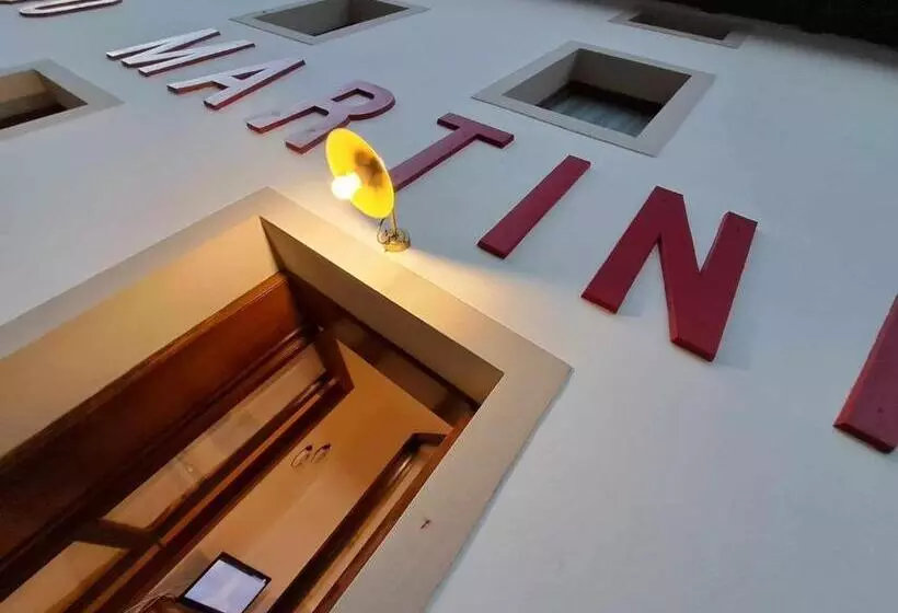 Hotelli Albergo Martina