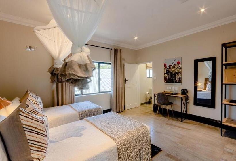 هتل Nkosi Guest Lodge