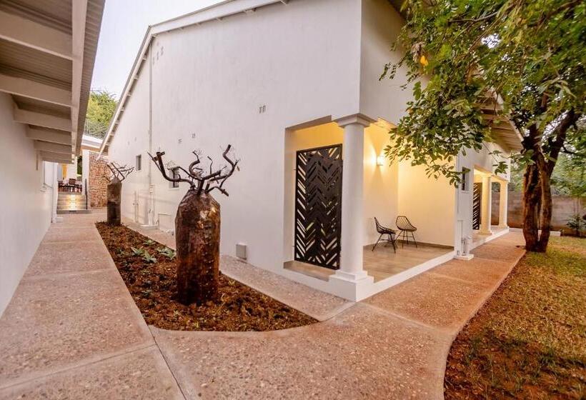 هتل Nkosi Guest Lodge