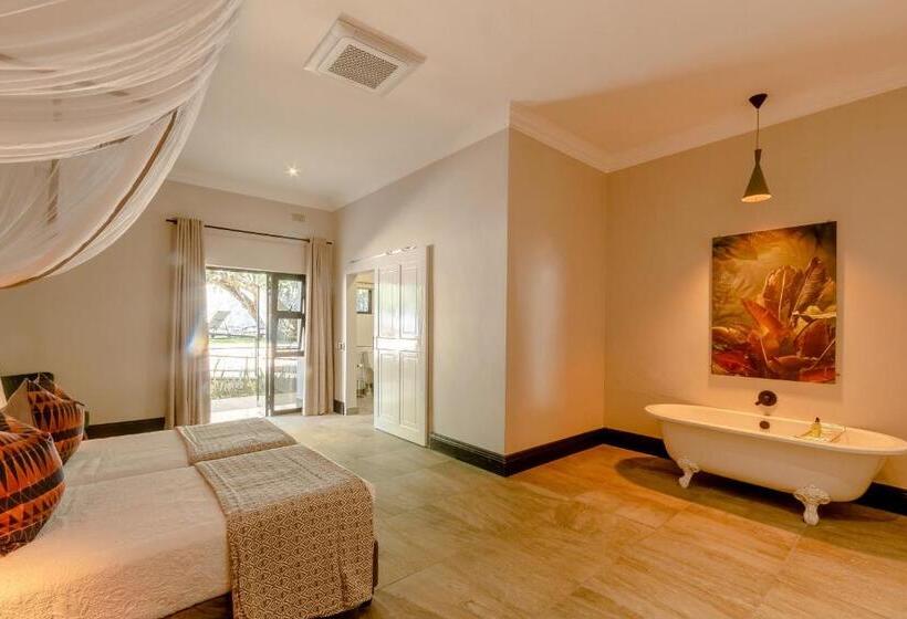 هتل Nkosi Guest Lodge