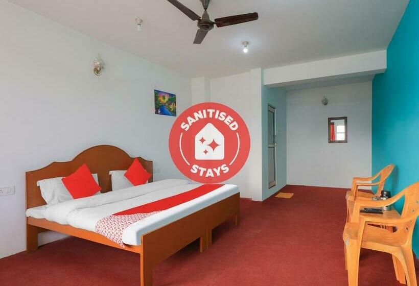 Hotel Oyo 84792 Delhi Heart