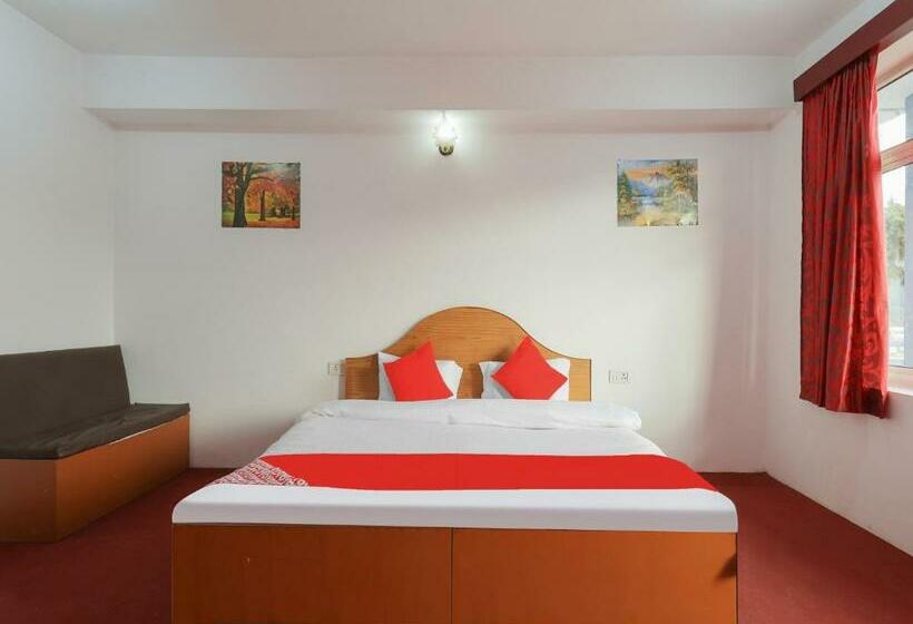 Hotel Oyo 84792 Delhi Heart