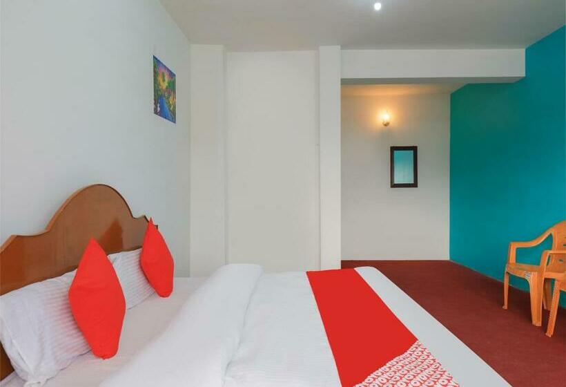 Hotel Oyo 84792 Delhi Heart