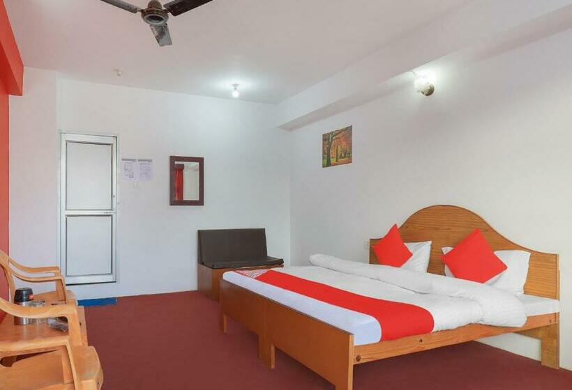 Hotel Oyo 84792 Delhi Heart