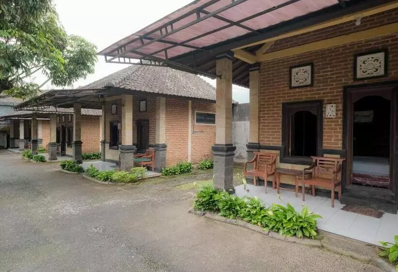 ホテル Pelangi Homestay Bedugul Redpartner