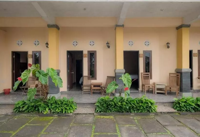 ホテル Pelangi Homestay Bedugul Redpartner