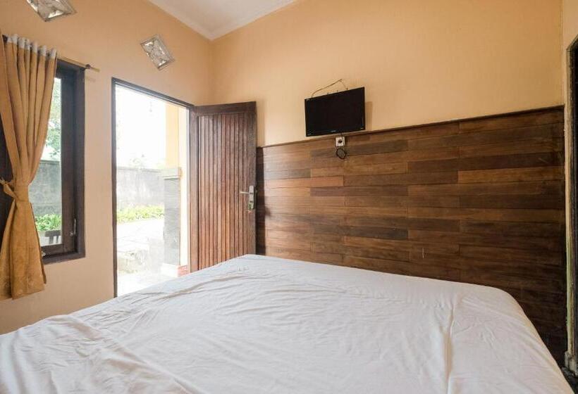 Отель Pelangi Homestay Bedugul Redpartner