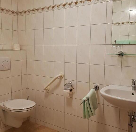 Hotelli Ritterhof Kampehl