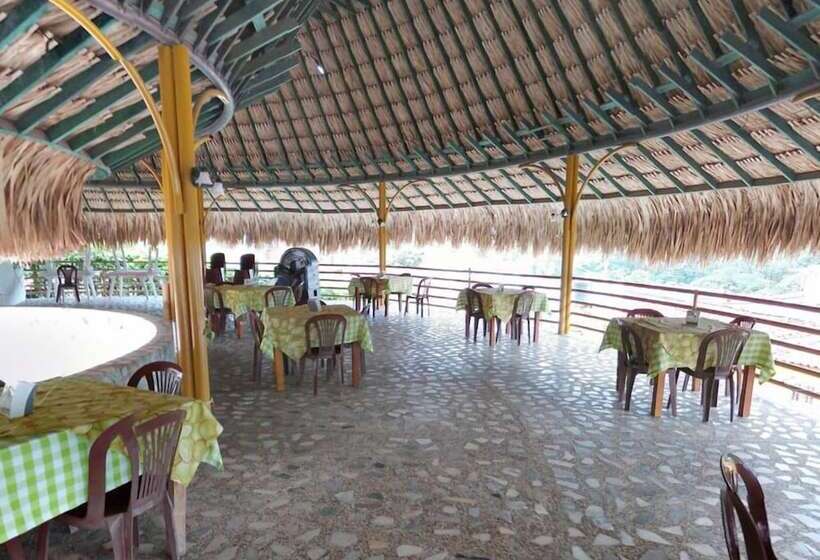 ホテル Sol Pintada