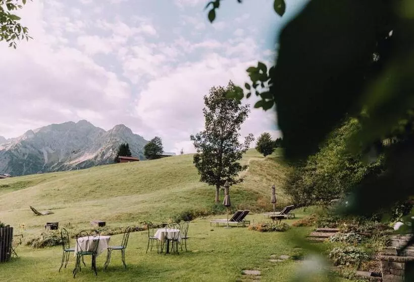 Naturhotel Chesa Valisa