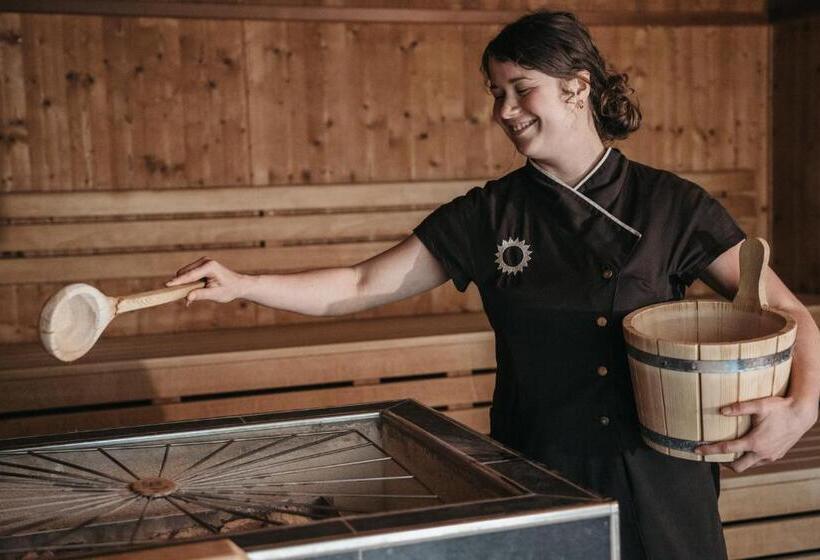 Naturhotel Chesa Valisa