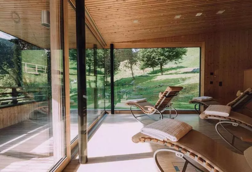 Naturhotel Chesa Valisa