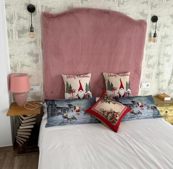 پانسیون Ateneo Cuenca Suites