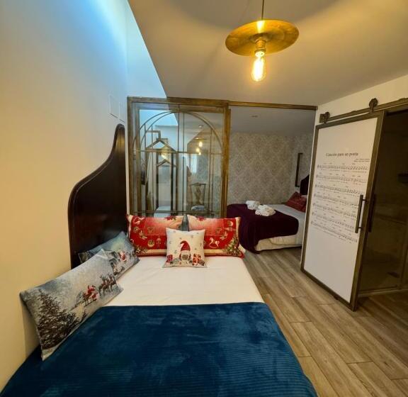 پانسیون Ateneo Cuenca Suites