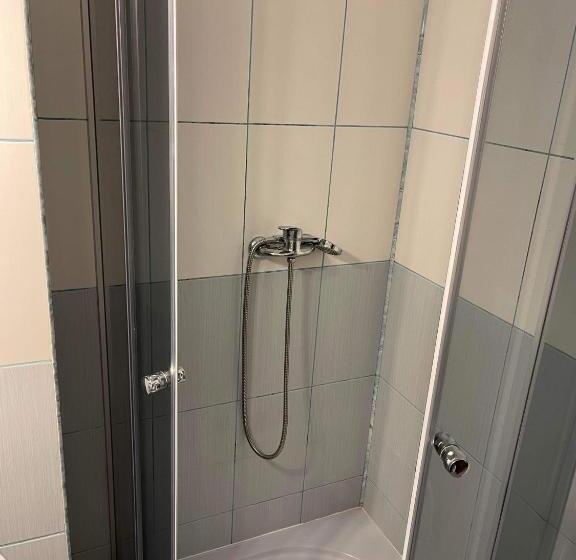 پانسیون Casa Floraly