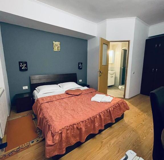 پانسیون Casa Floraly