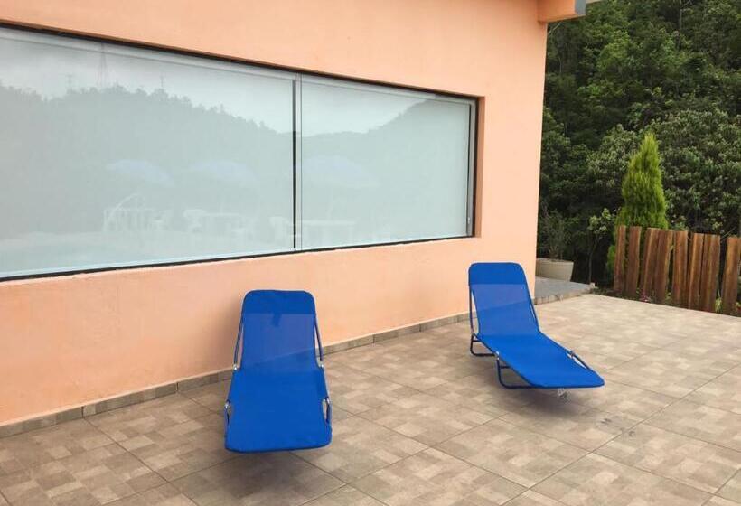 ペンション Pousada Pe Na Terra Em Guararema