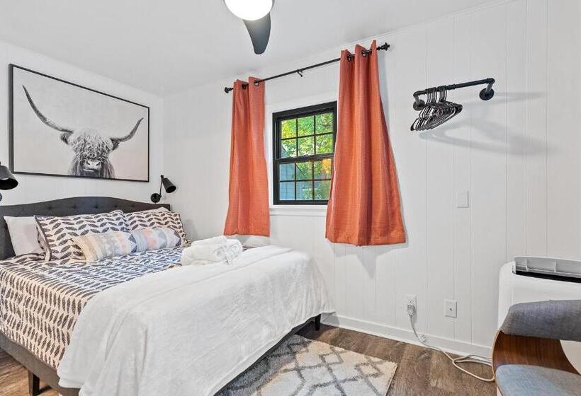 Panzió Spearfish Cottages