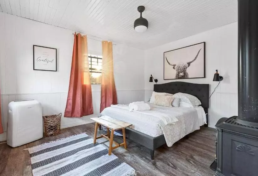 ペンション Spearfish Cottages