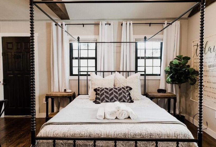 Panzió Spearfish Cottages