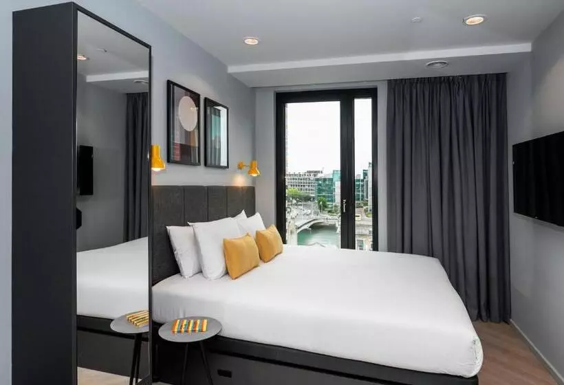Staycity Aparthotels Dublin City Quay