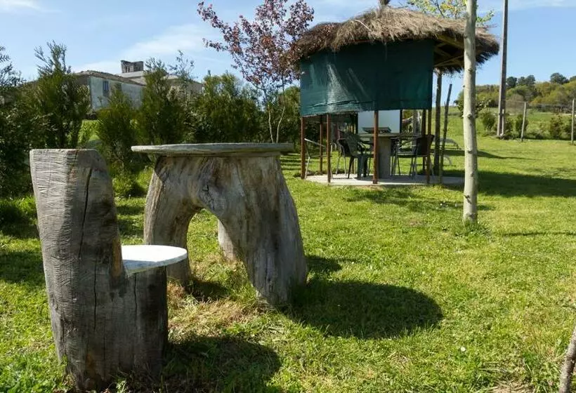 Albergue O Pombal