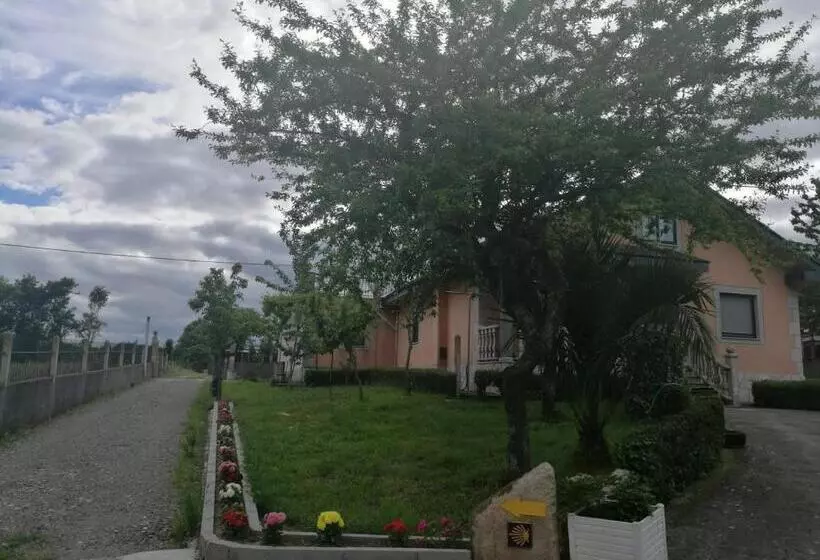 Albergue O Pombal