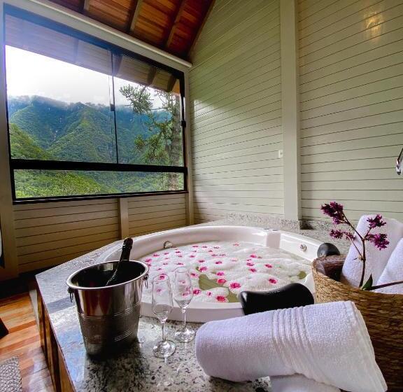 Общежитие Pousada Bugio Da Serra