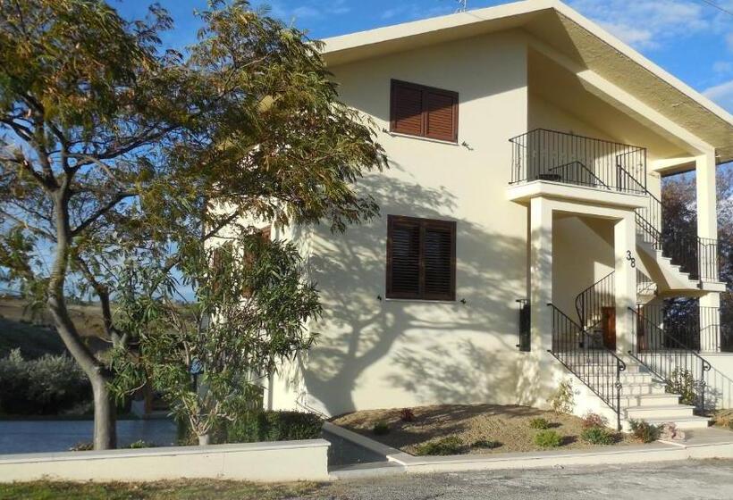 مبيت وإفطار Jake S Place